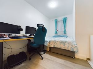 Photo 8- click for photo gallery